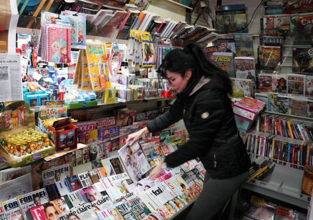 Comisia Europeană va prezenta în 2022 o lege privind apărarea independenţei presei