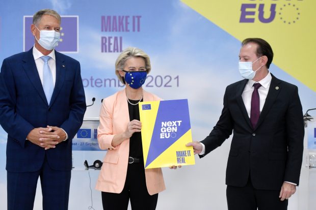 Scrisoarea unui român revoltat către Bruxelles: „Dragă Comisie, fă ceva, urgent, că ăștia ai mei nu se mișcă!”