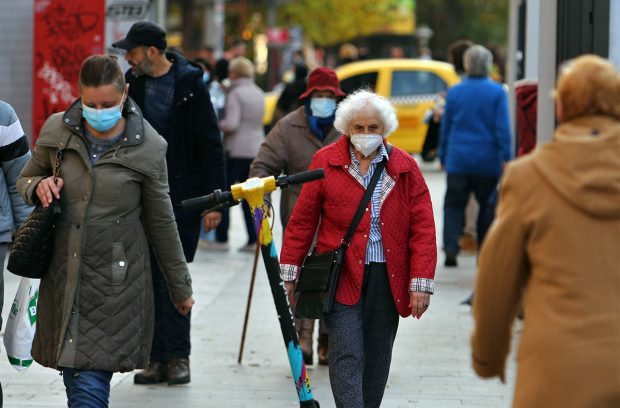 Incidenţa COVID în Bucureşti, a doua zi consecutivă de scădere în acest an