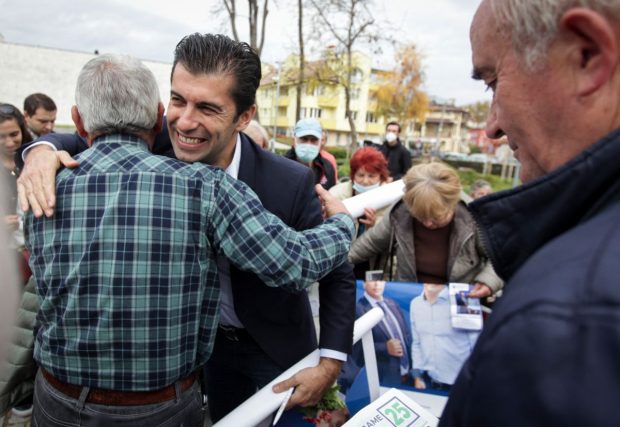 Populiști, tehnocrați, zâmbitori: o expertă de la Sofia explică cum au răspuns câștigătorii alegerilor din Bulgaria la criza de încredere în politicieni