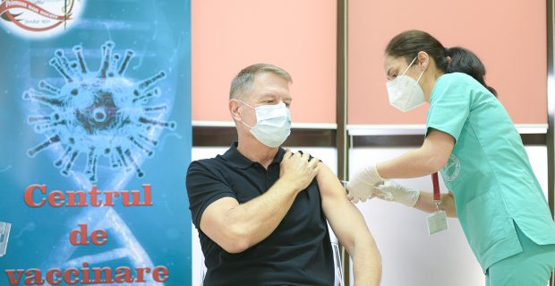 246 dintre cei 273 de angajați ai Administrației Prezidențiale s-au vaccinat împotriva COVID-19