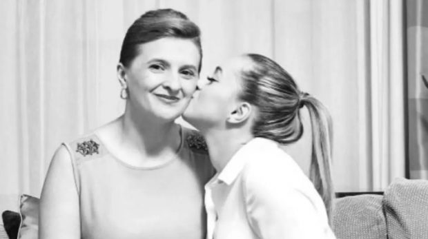 Dezvăluirile Larisei Iordache, la cinci luni luni de la moartea mamei: „Nu pot face nimic pentru a o aduce înapoi. Durerea e mare”