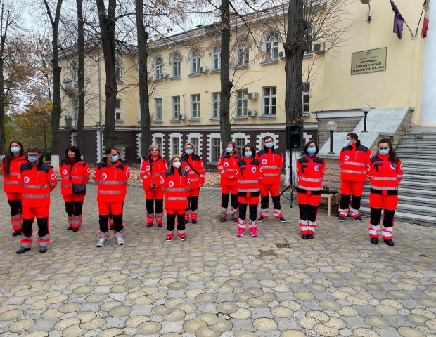 O nouă echipă de cadre medicale din Republica Moldova sosește azi în România pentru a ajuta la Lețcani