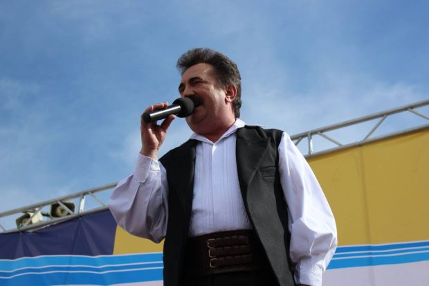 A murit Petrică Mîțu Stoian. Cântărețul de muzică populară era internat în stare gravă în Reșița