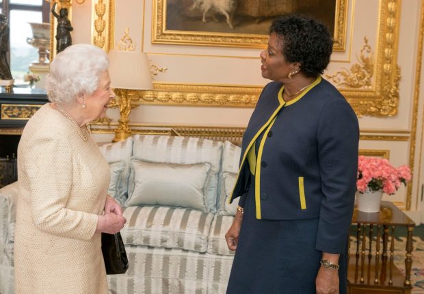 S-a născut o nouă republică. Barbados sărbătorește înlăturarea reginei Elisabeta a II-a de la conducerea statului