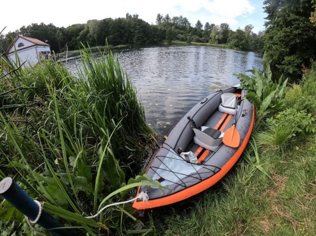 Caiacele de la Decathlon au fost retrase de la vânzare în Franța din cauza migranților. La ce erau folosite