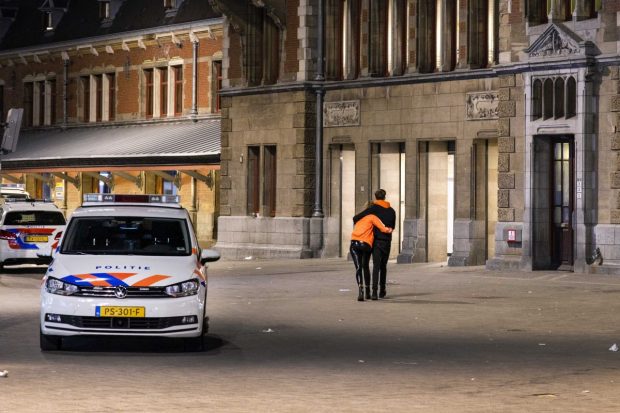 Țările europene, în fața unor noi restricții. Cele mai dure măsuri impuse după creșterea cazurilor COVID