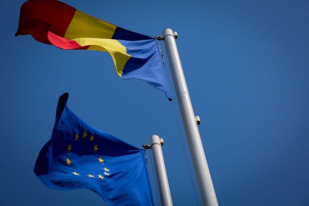 Se întâmplă în România: un primar s-a plâns Consiliului pentru Combaterea Discriminării că el e discriminat pentru că are „calitatea de politician”!
