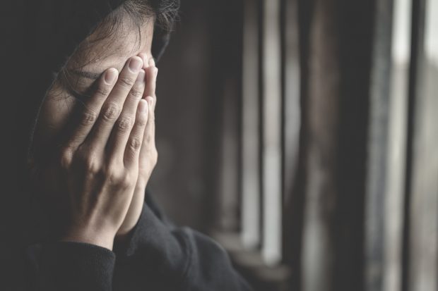 Motivarea unui judecător într-un dosar de trafic de minore: „Prin prostituție, victima încerca să-și arate iubirea față de inculpat”