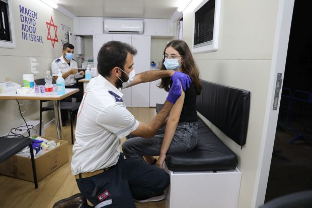 Argumentele medicului Mihai Craiu pentru vaccinarea anti-COVID a copiilor de 5-11 ani