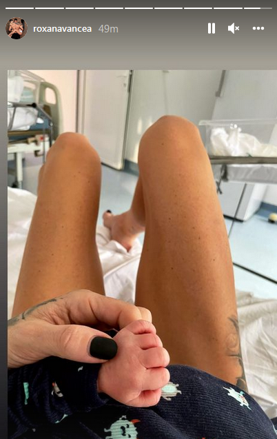 Roxana Vancea a născut. Vedeta a publicat prima imagine cu băiețelul ei