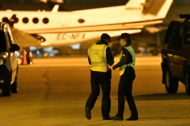 Un avion marocan a aterizat în Palma de Mallorca, după ce un pasager a acuzat stare de rău. Mai multe persoane au profitat și au fugit