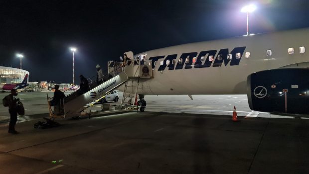 Primă cursă TAROM care va repatria pasageri Blue Air pleacă în această seară spre Tel Aviv