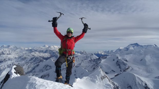 Vârful Purbung, din Himalaya, cucerit în premieră, după o aventură extremă a doi alpiniști germani