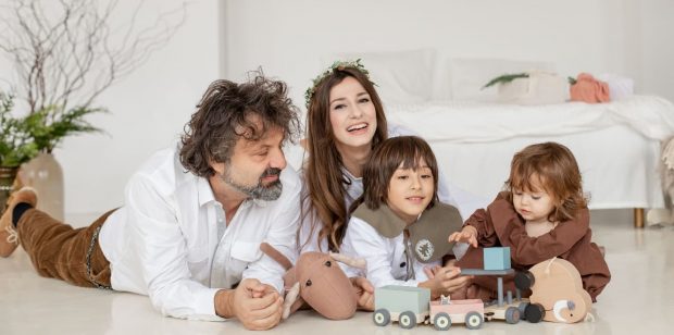 Imaginea cu fiica Danei Rogoz care a primit sute de mii de like-uri. „Nu aveam nicio idee că urmează să facă turul lumii”