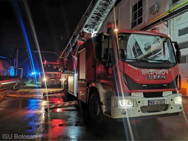 Incendiu la o fabrică de textile din Botoșani. 59 de angajați s-au autoevacuat