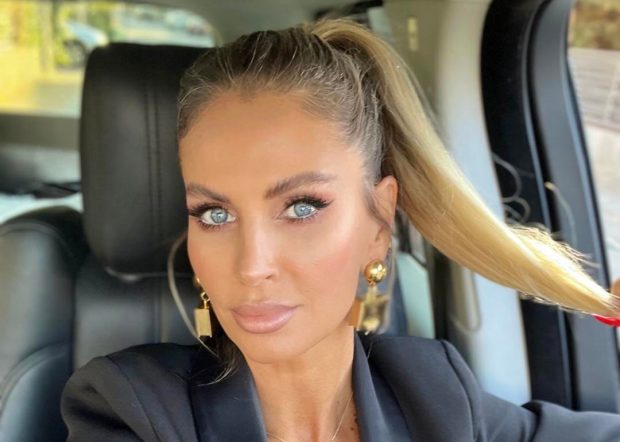 Andreea Bănică, de urgență la spital. Ce spune soțul artistei: „O durea foarte tare”