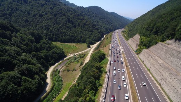 Austria oprește construcția de autostrăzi pentru a lupta împotriva schimbărilor climatice. „Mai multe drumuri înseamnă mai multe mașini, mai mult trafic”
