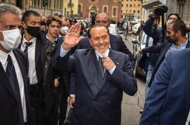 La 85 de ani, condamnat și confruntat cu alte procese, Berlusconi mai are o țintă: președinția Italiei