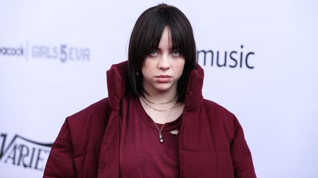 Billie Eilish a fost infectată cu COVID-19 în luna august: „Dacă nu eram vaccinată, aș fi murit. Așa de rău a fost”