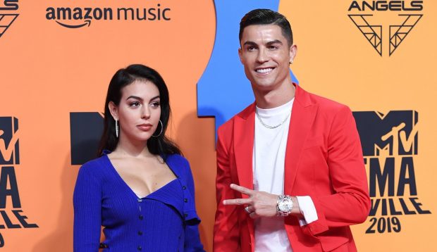 Cristiano Ronaldo și Georgina Rodriguez au dezvăluit sexul gemenilor. În 2022 fotbalistul va deveni tată a șasea oară