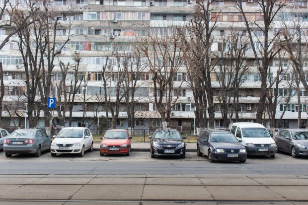 Cât vor plăti bucureștenii din sectorul 5 pentru un loc de parcare, începând de anul viitor