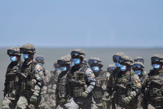 Cum au ajuns zeci de tone de plumb dintr-o unitate militară în centre de fier vechi din București. Decizia justiției, după 10 ani