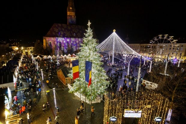 Al doilea Crăciun în pandemie, însă cu măsuri mult mai relaxate. Ce restricții sunt în vigoare