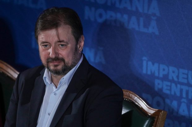 INTERVIU. Politologul Cristian Pîrvulescu, după incidentele de la protestul AUR: Vedem cum înflorește fascismul. Fără protecție din SRI, Jandarmerie, așa ceva nu era posibil