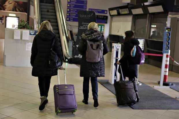 MAE: 245 de cetăţeni români au fost repatriaţi duminică din Israel