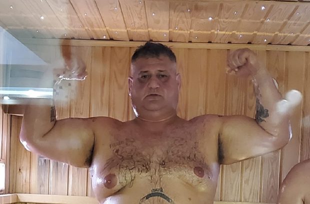 Război între interlopii din Iași, anunțat live pe Facebook: „Care e de mers la cimitir, merge la cimitir, care e de mers la pușcărie, merge la pușcărie”