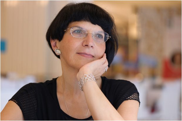 Scriitoarea Ioana Pârvulescu: „Uneori ne amintim, cei din generația mea, de toate lucrurile traumatizante din manualele de română”