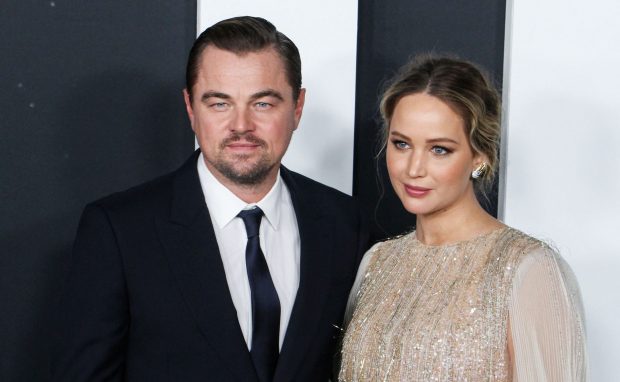 Leonardo DiCaprio, de nerecunoscut după s-a îngrășat și și-a lăsat barbă. De ce a enervat-o pe Jennifer Lawrence la filmări