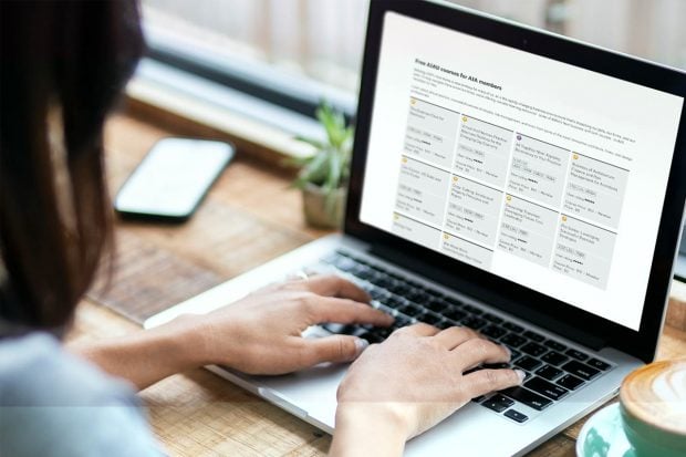 Cursuri Acreditate – Investeşte în dezvoltarea ta personala!