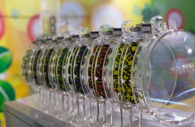 Rezultatele la Loteria Vaccinării – 24 decembrie 2021. Care sunt numerele câștigătoare