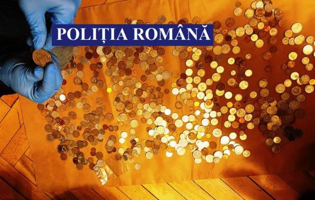 Peste 2.000 de monede antice şi bunuri arheologice de patrimoniu naţional, confiscate de poliţişti
