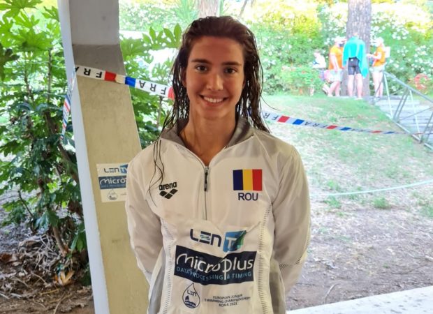 Înotătoarea Bianca Costea a doborât un record național vechi de 32 de ani la CM de Natație de la Abu Dhabi