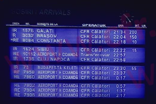 Trenul Galați-București, blocat peste 4 ore în câmp. „Se oprește căldura și afară e temperatură cu minus”