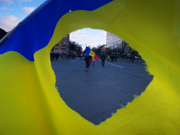 Cine sunt şi ce au vrut unii dintre cei care au fost astăzi la protestele de la Parlament și Piața Victoriei: „Am venit să ne certăm cu politicienii“