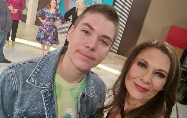 Cu ce problemă se confruntă Albert, fiul Romaniței Iovan. Ce i-au spus medicii: „Am încercat să facem cât mai mult teste”