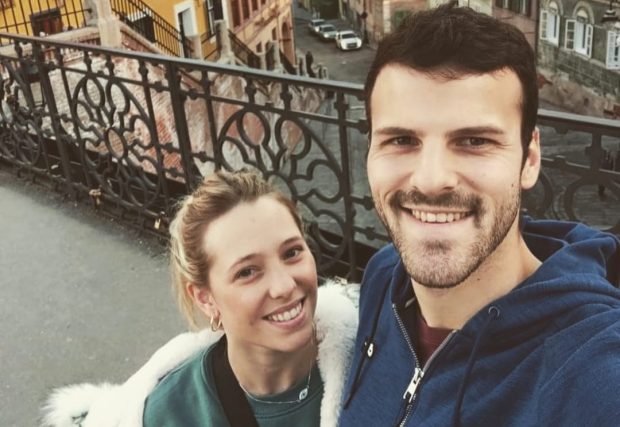 Nedumerirea unui argentinian ajuns de câteva luni în România: „Asta e țara în care poți vedea într-o oră, două, mașini Ferrari sau Lamborghini, apoi căruțe cu cai și vaci”