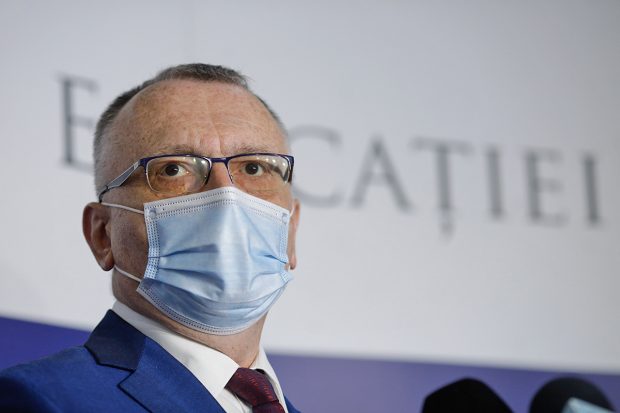 „Cum vrea Ministerul Educației să țină sub control politic” agenția care asigură calitatea școlilor din România – reacție SAR