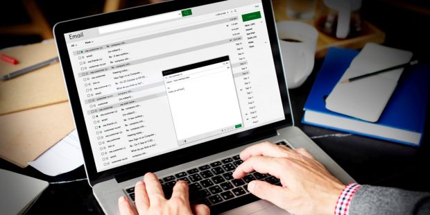 Cum se programează sau se amână trimiterea unui e-mail