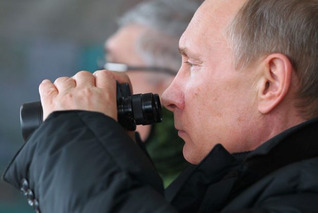 Ce îl mână pe Putin în aventura ucraineană și de ce revendicările sale către Vest aduc aminte de Ialta. Analiza fostului premier suedez Carl Bildt