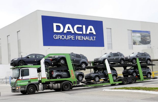 Dacia, cea mai vândută mașină din Franța în 2021. Le-a detronat pentru prima oară pe Renault și Peugeot