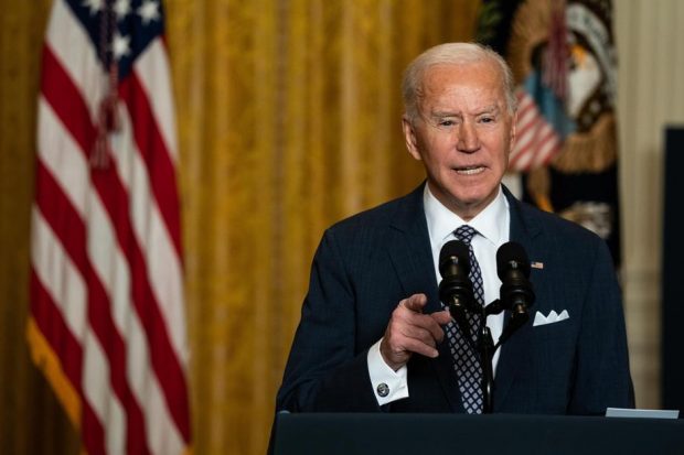 Washingtonul a cerut plecarea familiilor diplomaţilor americani din Belarus