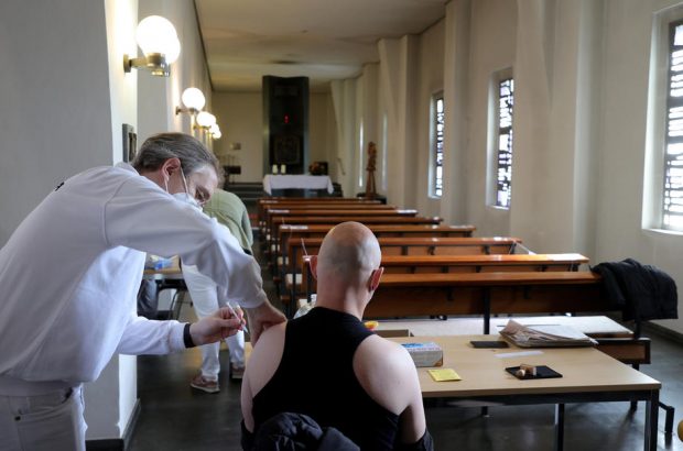 În Germania, mai mulți preoți au amenajat centre de vaccinare în biserici. „Cred că avem o anumită responsabilitate”
