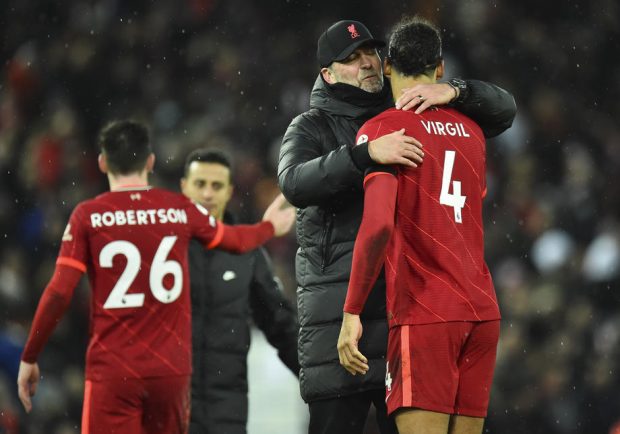 FC Liverpool va transfera doar fotbaliști vaccinați anti-COVID. Jurgen Klopp: „Dacă un jucător nu este vaccinat, este o ameninţare constantă pentru noi toţi”