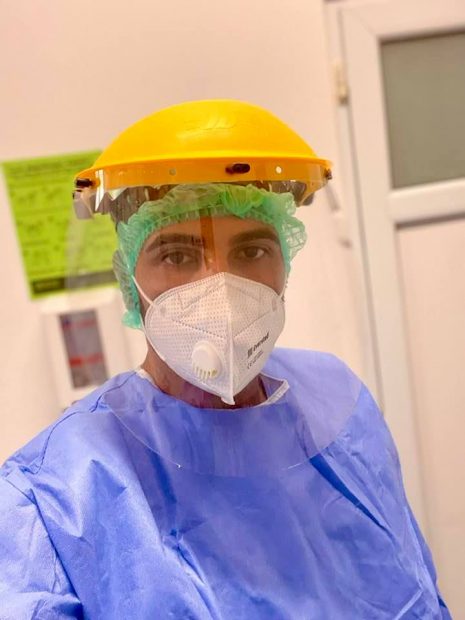 Medicul Amin Zahra atrage atenția că spitalele se aglomerează din nou: „Pe soţie am internat-o pe secţia ATI la 5 minute după decesul soţului!”