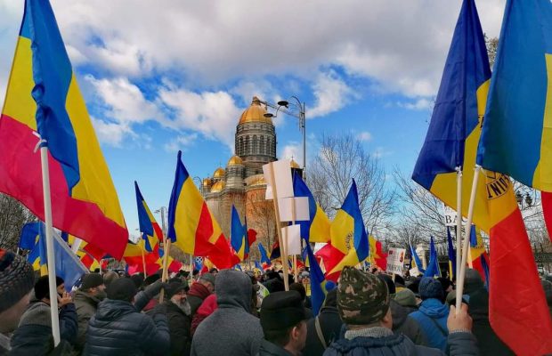 „Am reușit să am un dialog cu 28 de susținători AUR. Ce am aflat eu de la ei și ei de la mine”